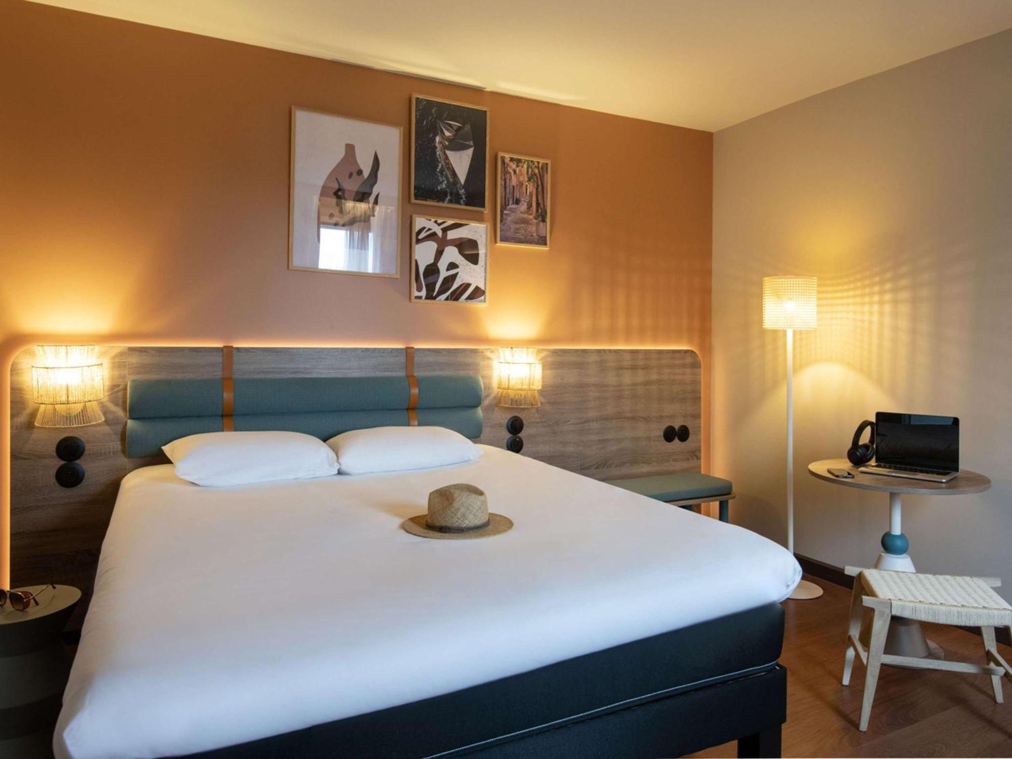 Hotel Ibis Golfe De Saint-Tropez Cogolin Zewnętrze zdjęcie