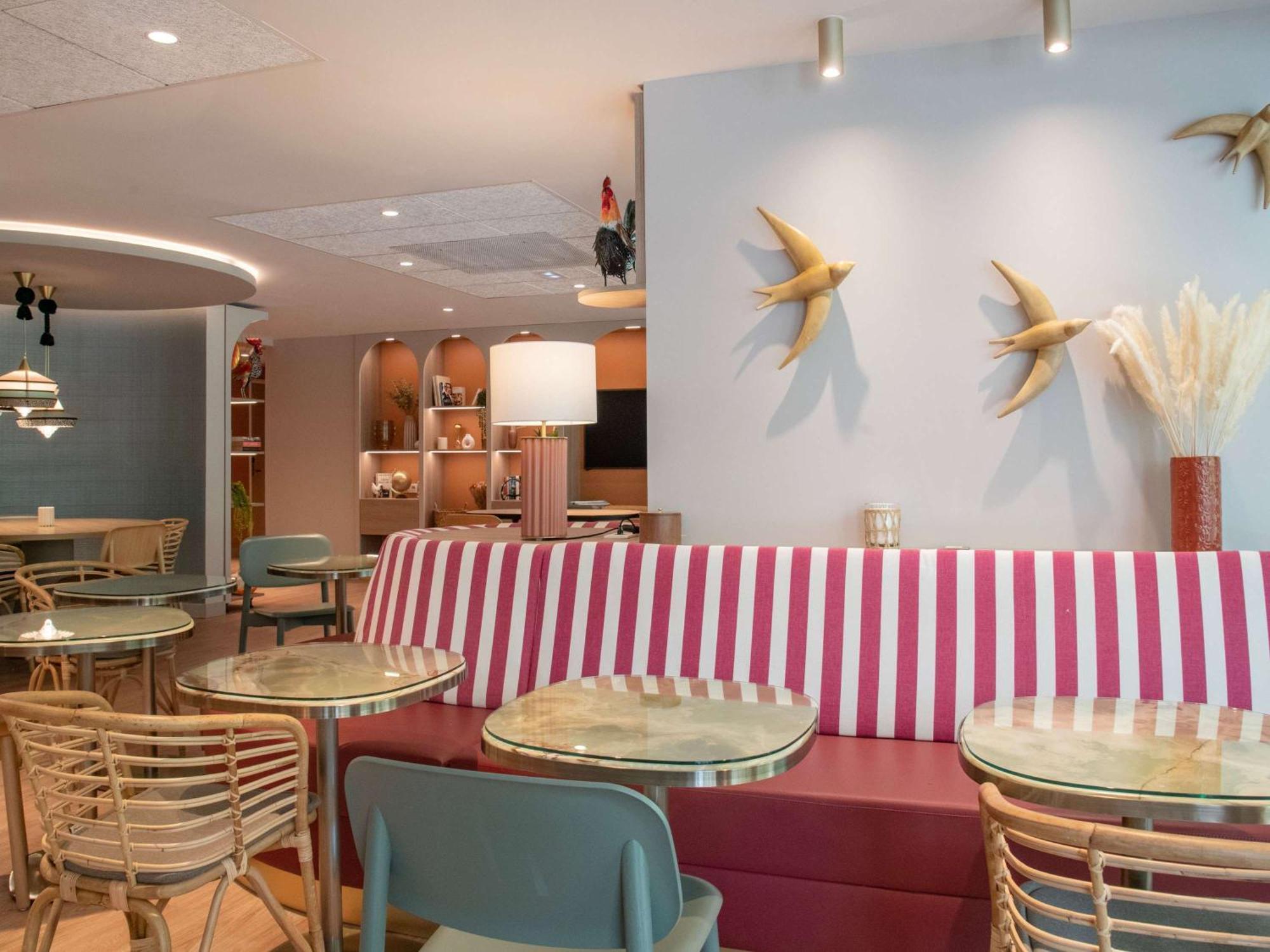 Hotel Ibis Golfe De Saint-Tropez Cogolin Zewnętrze zdjęcie