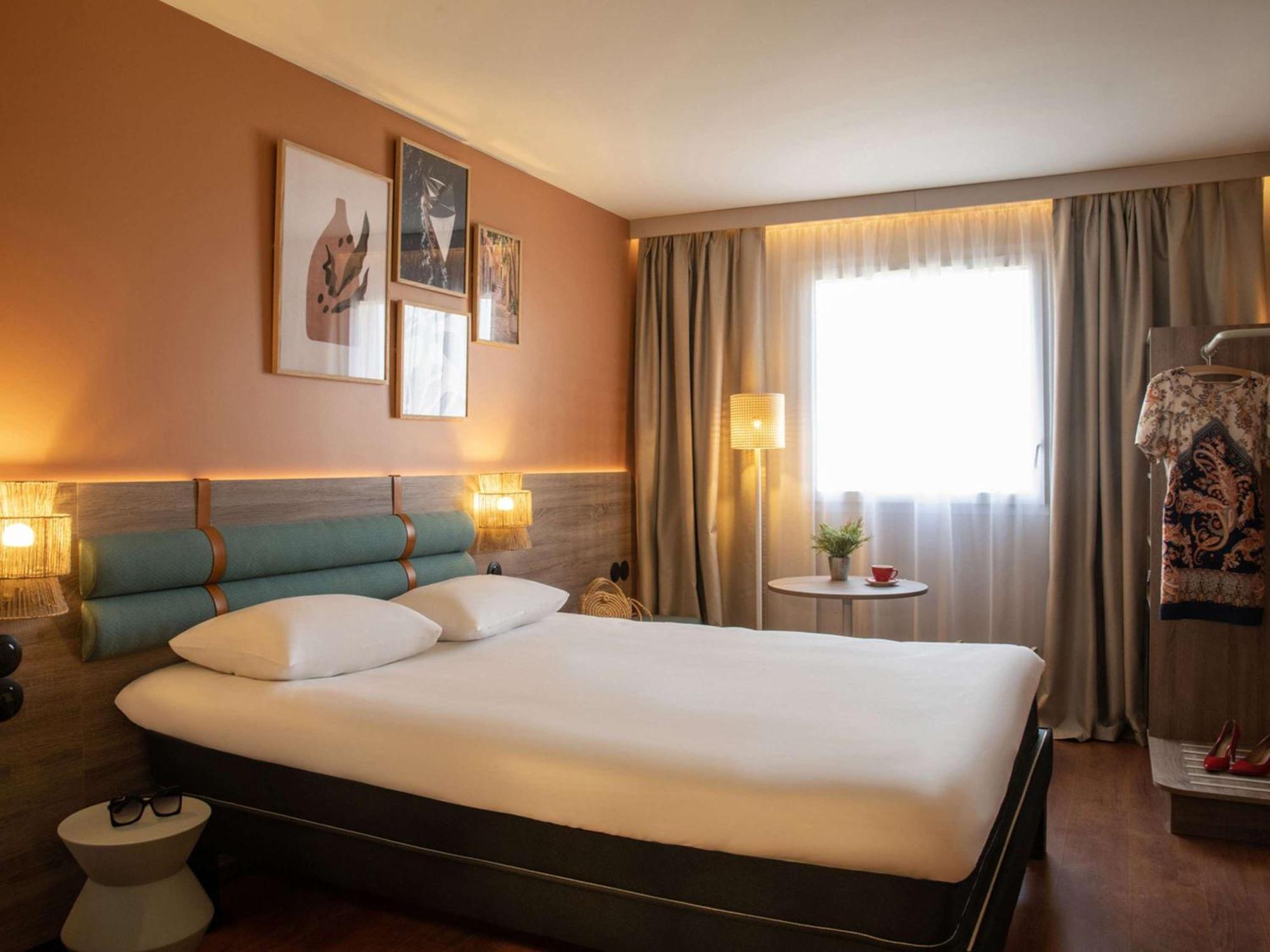 Hotel Ibis Golfe De Saint-Tropez Cogolin Zewnętrze zdjęcie