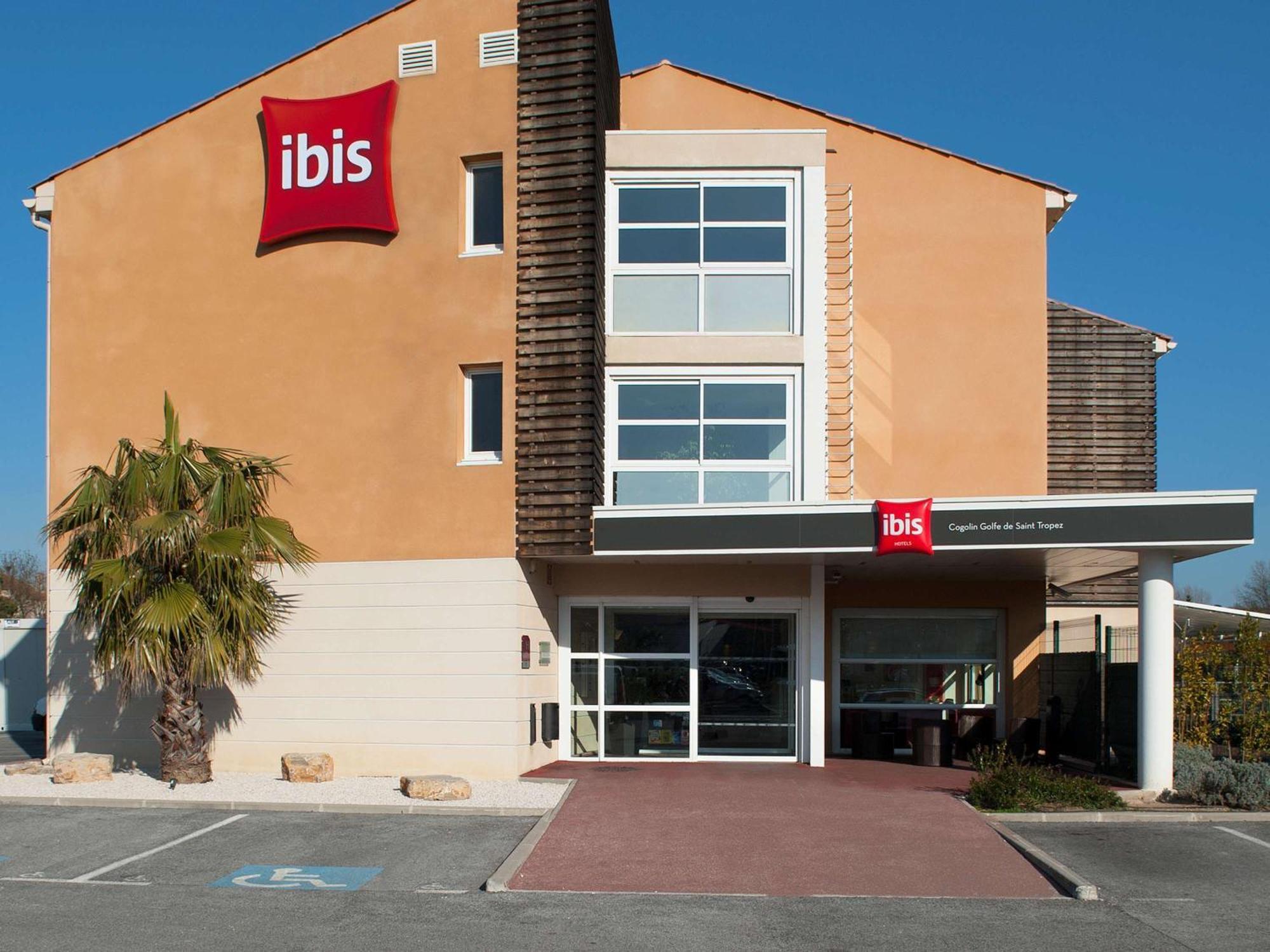 Hotel Ibis Golfe De Saint-Tropez Cogolin Zewnętrze zdjęcie
